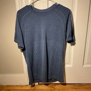 Lululemon Metal Vent Tech SS Size M